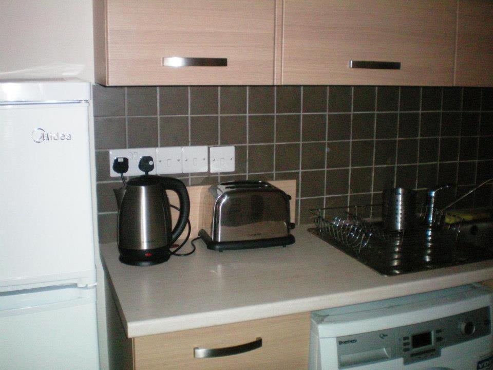 103 Elegant 2 Bed Apartment With Free Wifi, Ac, Pool & Gym! Lárnaka Kültér fotó